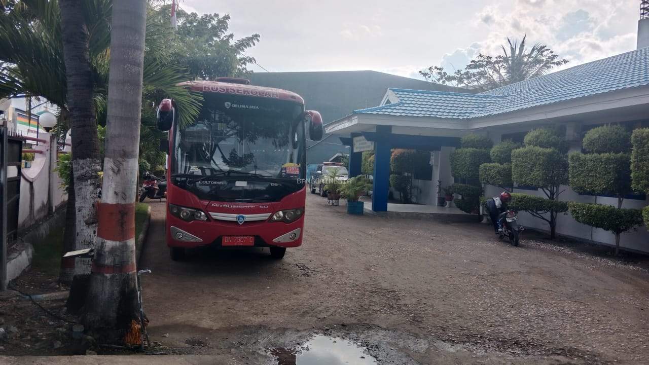 Warga Nambo Meminta Bus Sekolah Dioperasikan Kembali