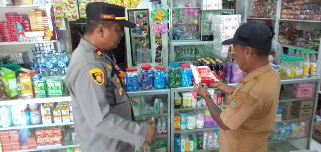 Polsek Kintom Bersama Pemkec Pantau Harga dan Ketersediaan Sembako
