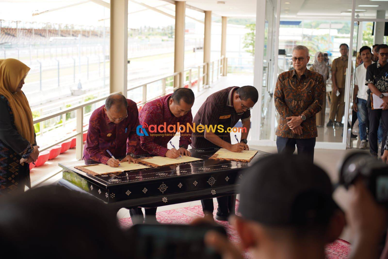 Kolaborasi KR-BNN: PLN UIP Nusra Komitmen Wujudkan Integrasi Energi Hijau di Bali, NTB, dan NTT