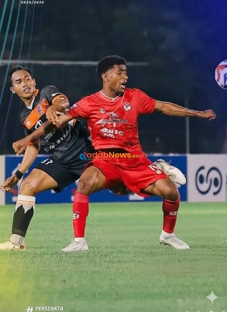 Forum Peduli Persebata Gelar Nobar Laga Persebata vs Gresik United di Simpang Lima Wangatoa