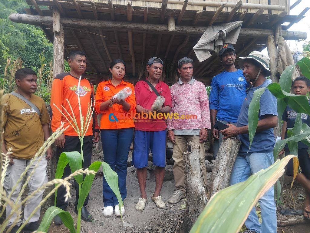 Dua Kakatua Jambul Kuning Dikembalikan ke Habitatnya di Atakowa-Lembata