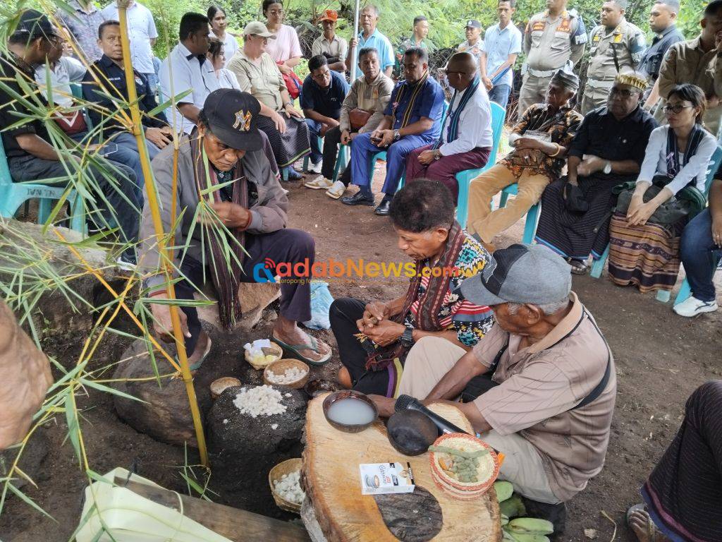 Bupati Lembata Hadiri Ritual Muro di Desa Todanara, Tanda Dimulainya Masa Larangan Tangkap