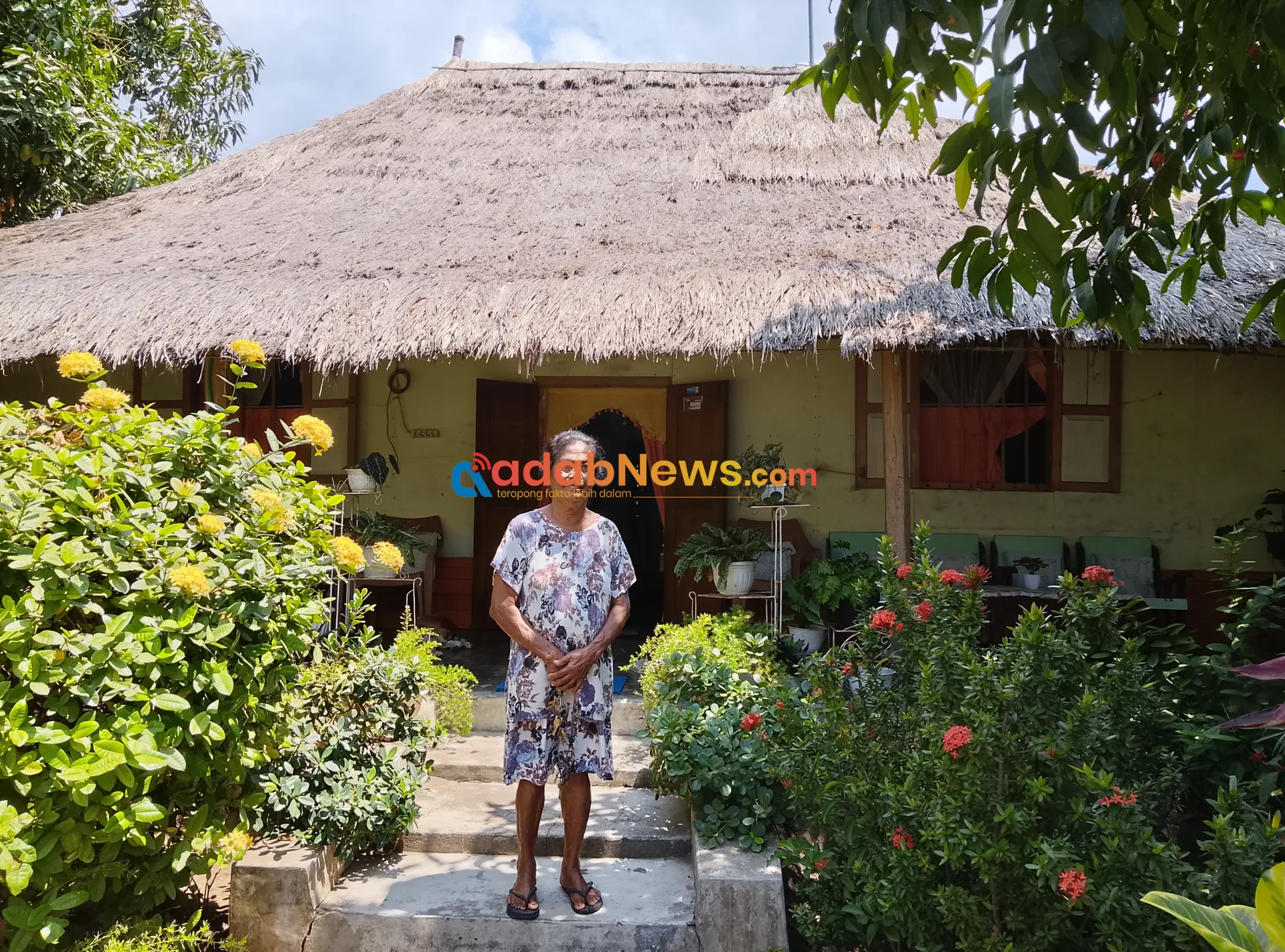 Mama Oa Resiona, Penjaga Kunci Kapela Tuan Ma dan Penjaga Jejak Lima Abad Iman di Larantuka